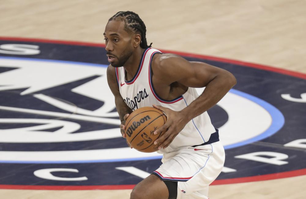 也展现了湖 也展现了湖