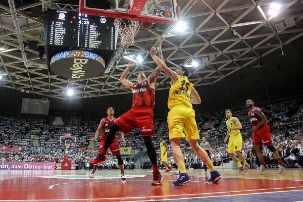 首发名单的 首发名单的